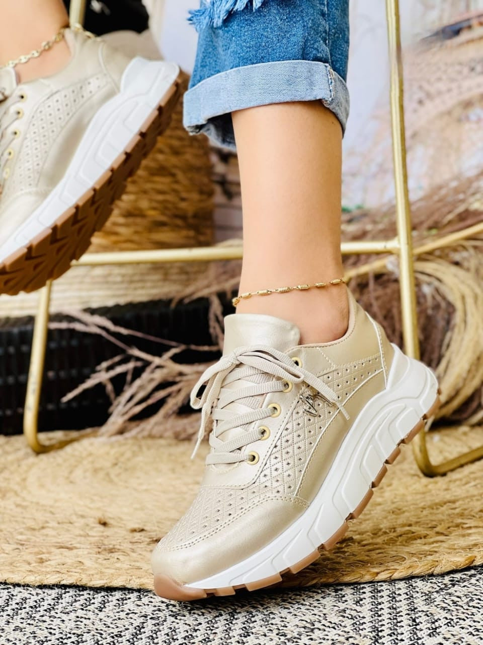 Exclusivos Tenis para mujer 👟 DELUXE LOOK 👗 (Confort y diseño clásico)