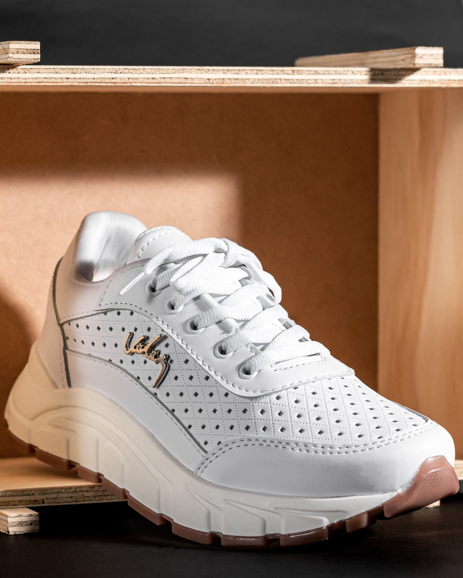 Exclusivos Tenis para mujer 👟 DELUXE LOOK 👗 (Confort y diseño clásico)