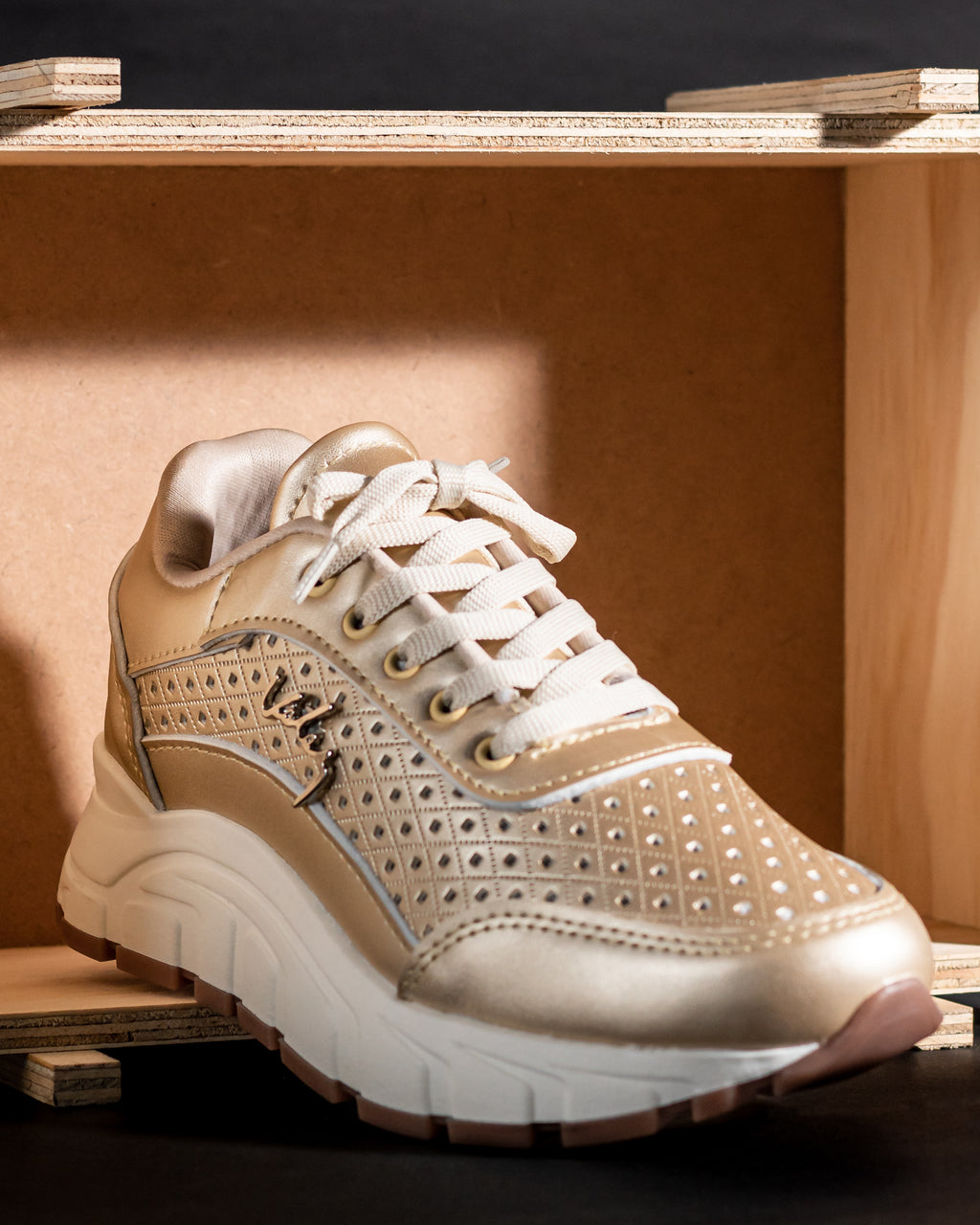 Exclusivos Tenis para mujer 👟 DELUXE LOOK 👗 (Confort y diseño clásico)