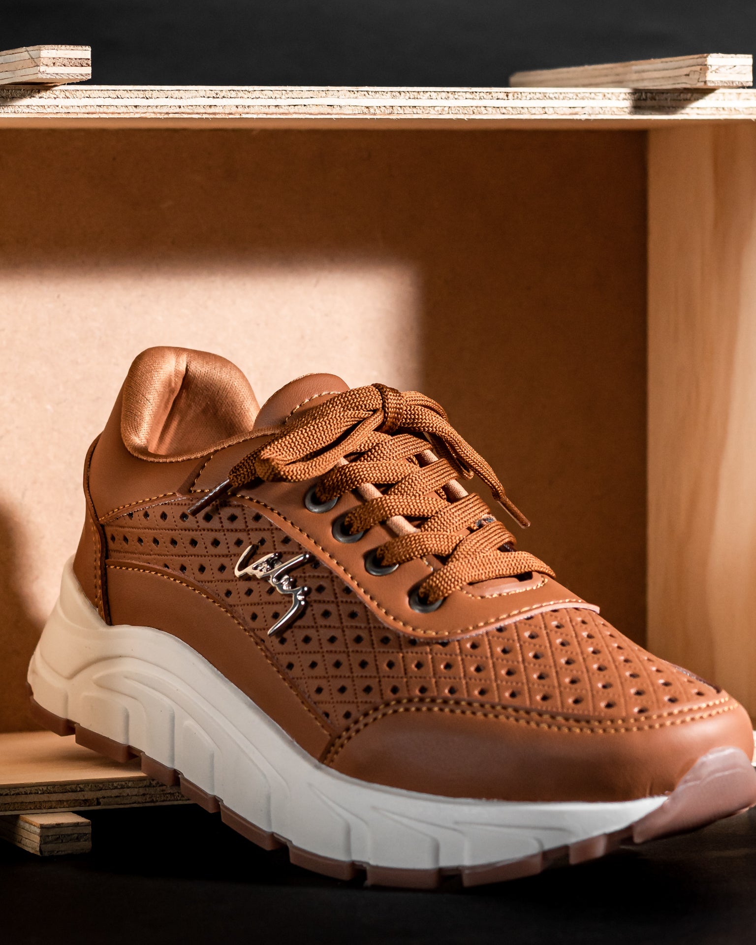 Exclusivos Tenis para mujer 👟 DELUXE LOOK 👗 (Confort y diseño clásico)