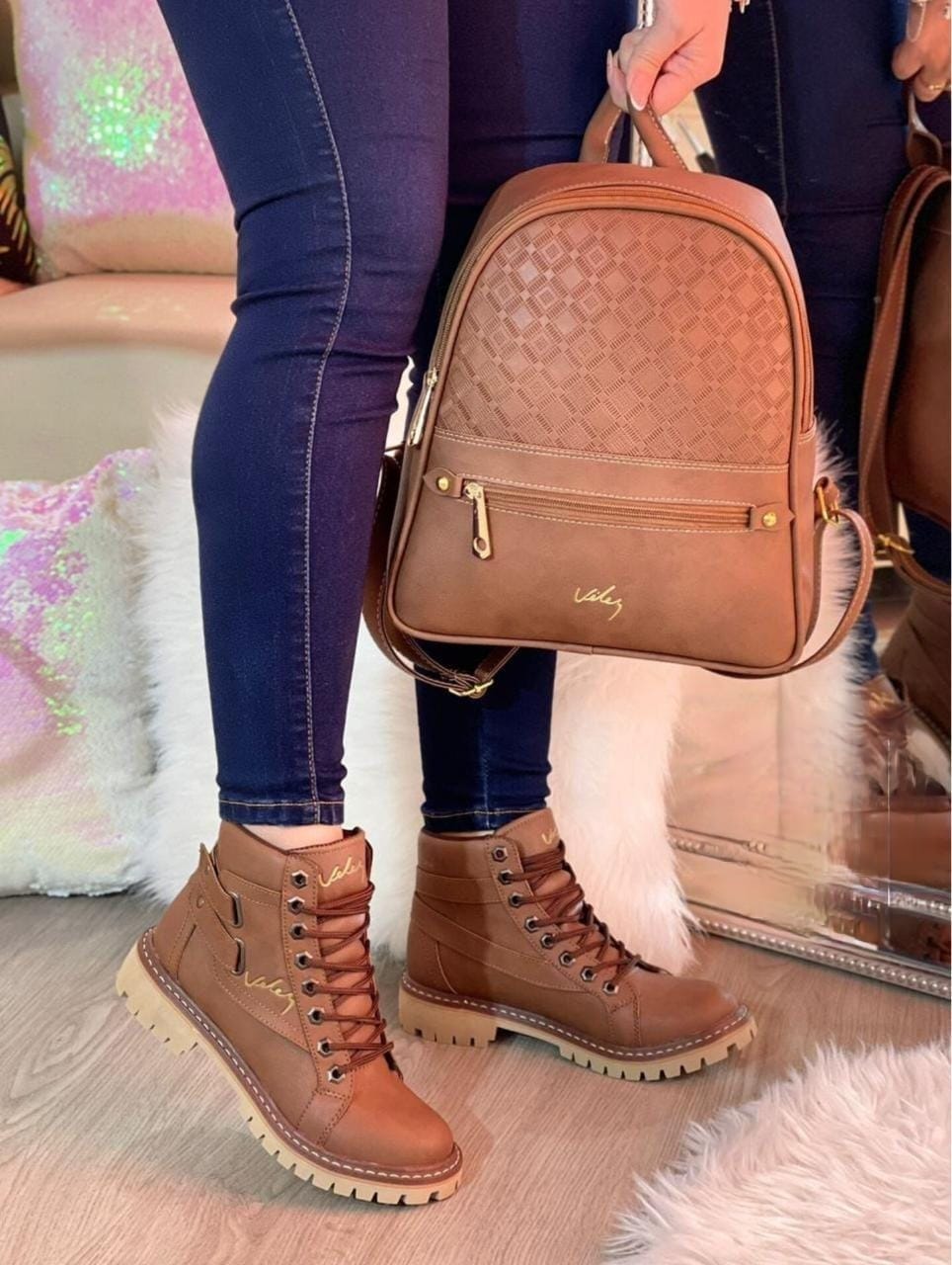 📣 Combo VLZ Dama – Bolso + Botín Elegancia Total 👠👜