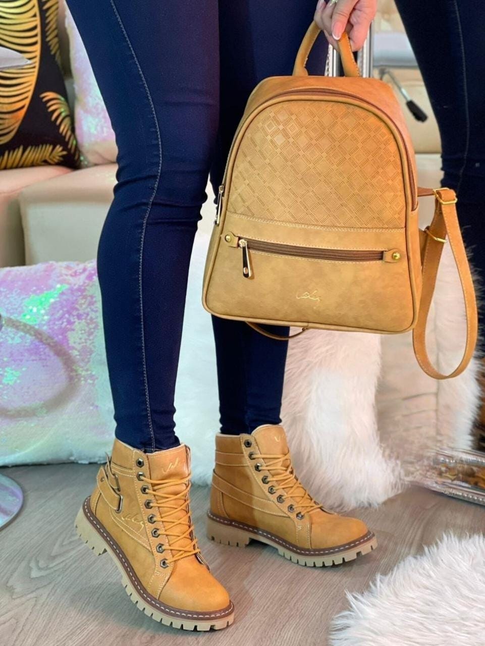 📣 Combo Vélez Dama – Bolso + Botín Elegancia Total 👠👜