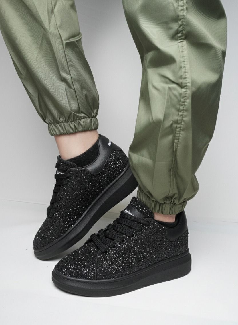 👑TENIS MCQUEEN👸 Brillo de diamante negro™💎✨