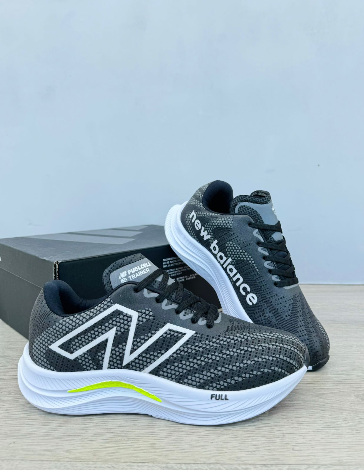 NEW BALANCE - FUELCELL⚡